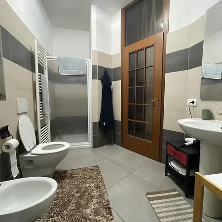 Apartment La Casa Di Chicco Venegono Superiore